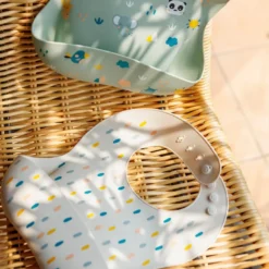 Baberos de silicona para bebés con bolsillos – 2 unidades