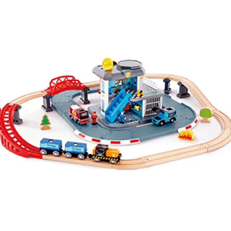 Circuito de tren con cuartel general de servicios de emergencia