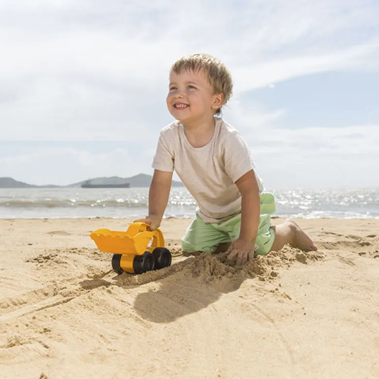 Excavadora gigante playa